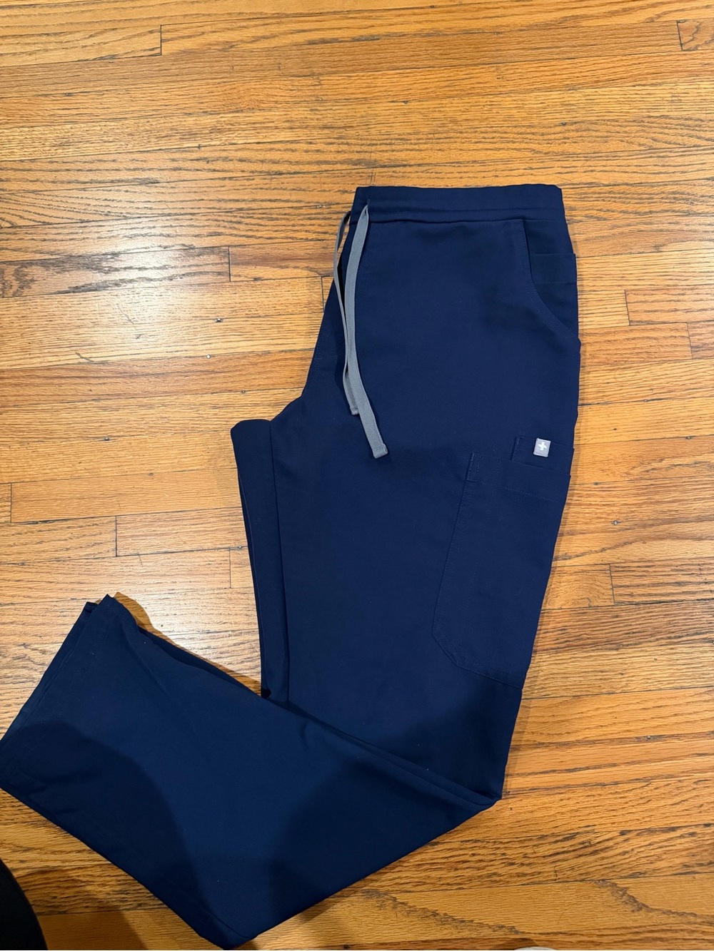 Women’s Medium Figs Scrub Pants